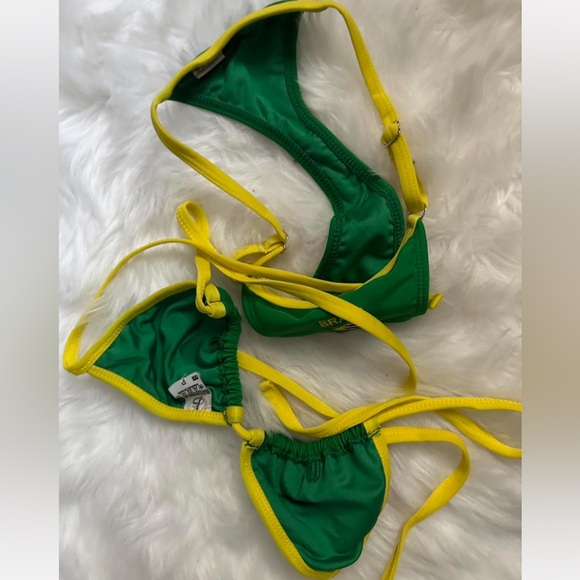 Green and Yellow Bikini Set - Picture 4 of 5